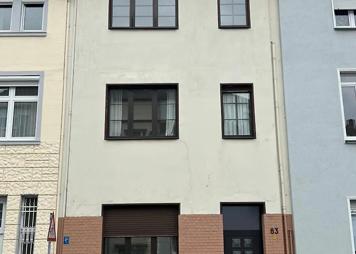 Urban Living Im Krefelder Bismarckviertel * كريفيلد