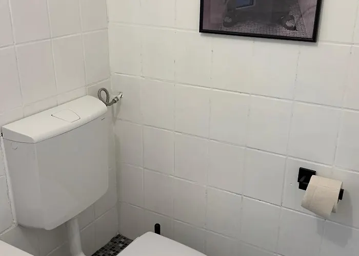 Urban Living Im Krefelder Bismarckviertel * كريفيلد